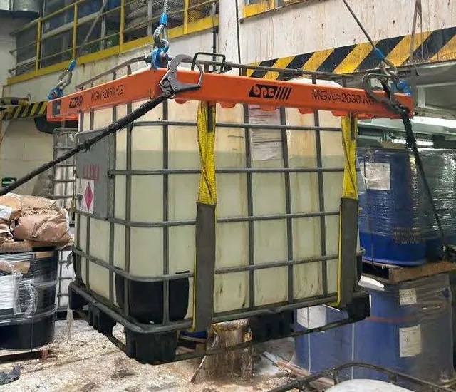 Multi-Purpose Offshore Bulk Lifter